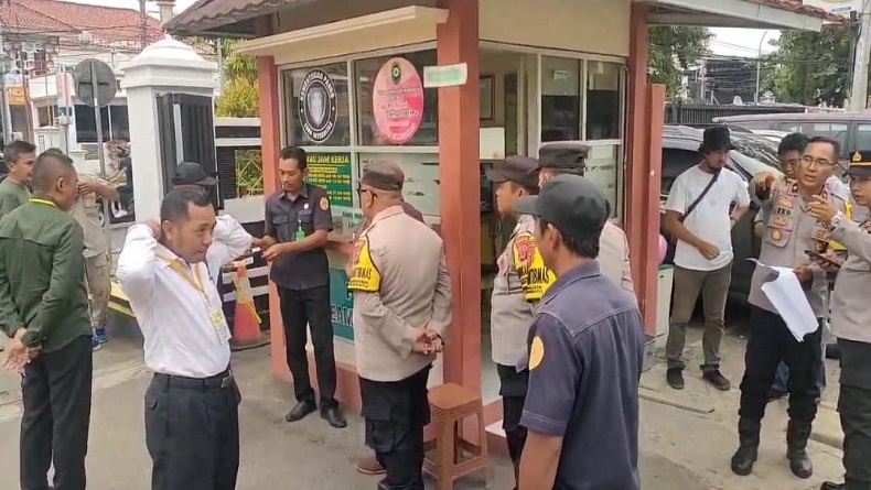 Sidang Kedua Perkara Penistaan Agama di PN Indramayu, Panji Gumilang Bacakan Eksepsi