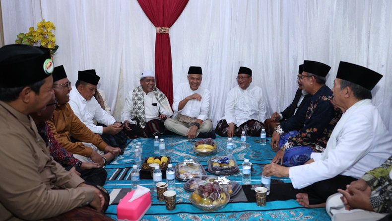 Ganjar Dialog dengan Ulama di Purwakarta, Optimistis UU Pesantren Berjalan Optimal