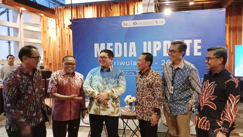 title Pertumbuhan Fintech P2P Lending Triwulan III/2023 di Jabar Tembus Rp14,8 Triliun Pertumbuhan Fintech P2P Lending Triwulan III/2023 di Jabar Tembus Rp14,8 Triliun