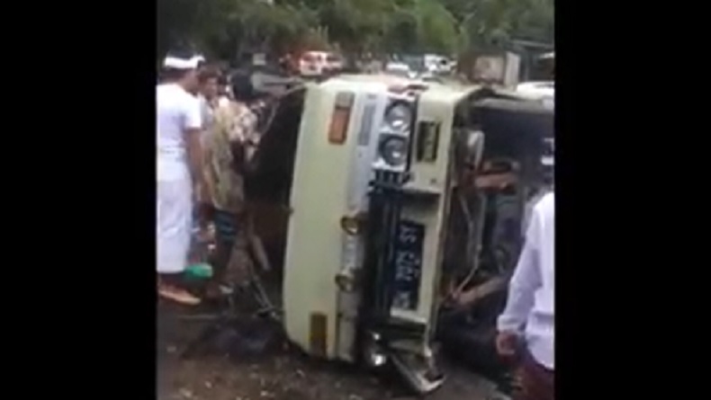 Identitas 6 Korban Tewas dan 9 Luka Kecelakaan di Jalan Raya Karangasem-Bangli