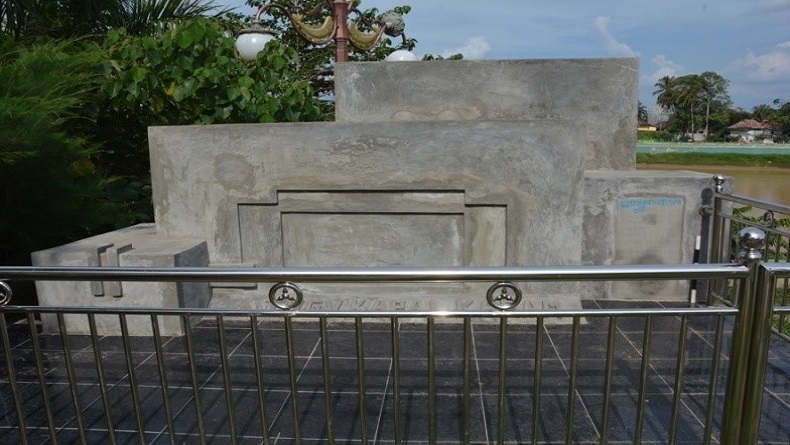 Profil Kabupaten Sarolangun, Tempat Tugu Kapal Tenggelam Peninggalan Belanda 