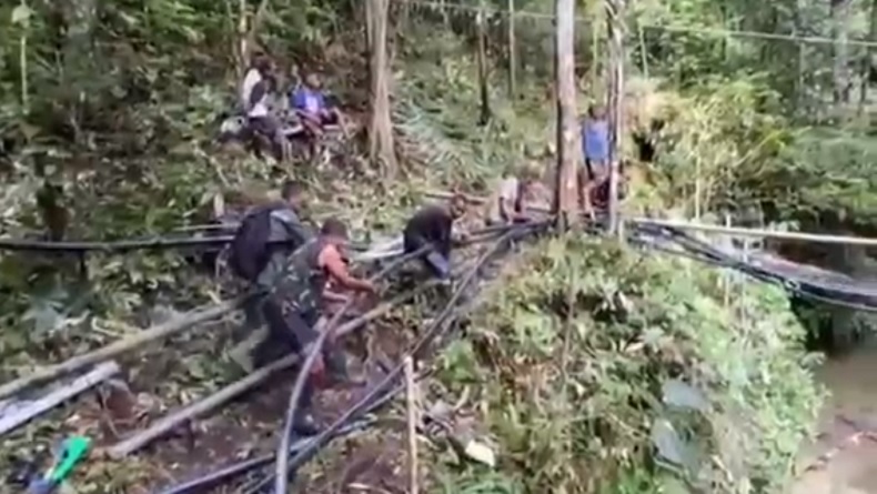 Prajurit Kostrad Bangun 44 Titik Air Bersih Tersebar di Wilayah Papua