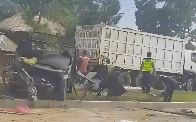 Kecelakaan di Ogan Ilir Hari Ini Pikap Tabrak Truk, 2 Tewas Terlempar Keluar