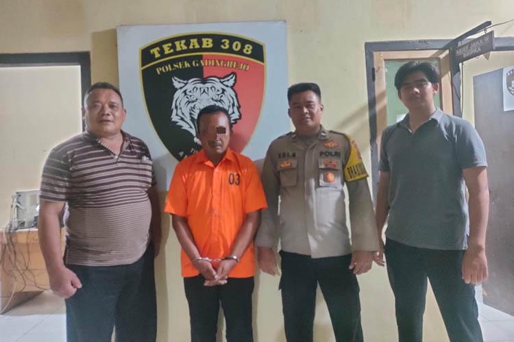 title Berdalih Urus Pinjaman Bank, Sopir Tronton di Lampung Tipu Teman Puluhan Juta Rupiah Berdalih Urus Pinjaman Bank, Sopir Tronton di Lampung Tipu Teman Puluhan Juta Rupiah