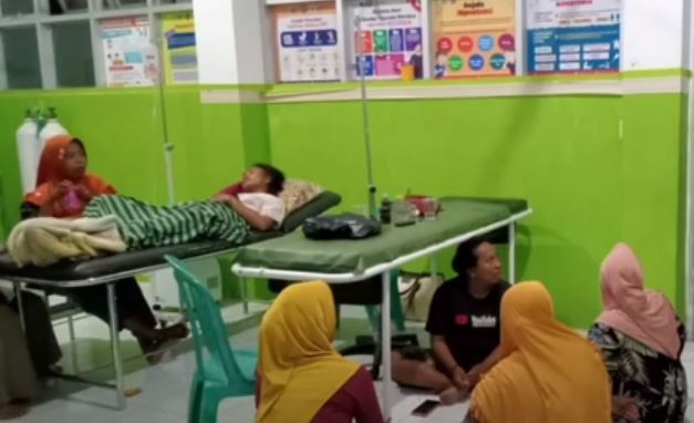 2 Long Boat Tabrakan di Perairan Wakatobi, Belasan Penumpang Jatuh ke Laut