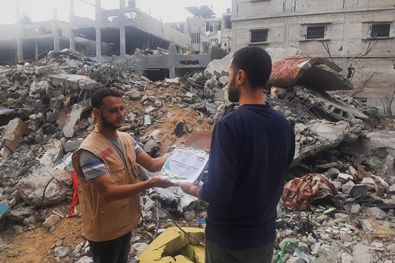 Rakyat Palestina Terima Bantuan Ribuan Paket Makanan dari BSI Maslahat - Bagian 2