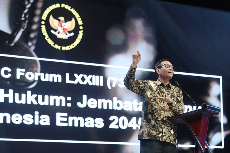 Mahfud MD Bicara Penegakan Hukum Jembatan Menuju Indonesia Emas 2045 - Bagian 3