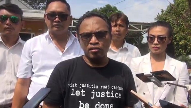 Jalani Rekonstruksi Pembunuhan Ibu dan Anak di Subang, Yosef Bantah Bunuh Kedua Korban