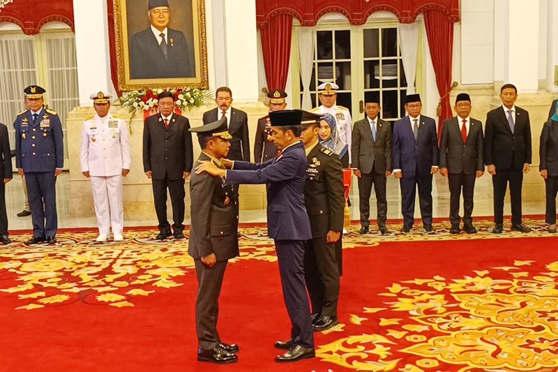 Jenderal Agus Subiyanto Resmi Pegang Tongkat Komando Panglima TNI  - Bagian 3