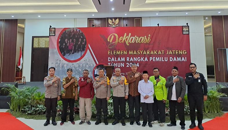 Polda Jateng dan 350 Komunitas Gelar Deklarasi Pemilu Damai, MUI Beri Wejangan Ini