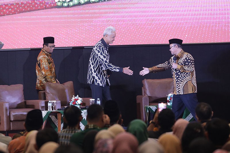 Ganjar-Mahfud MD Dialog dengan Kader Muhammadiyah dan Mahasiswa - Bagian 5