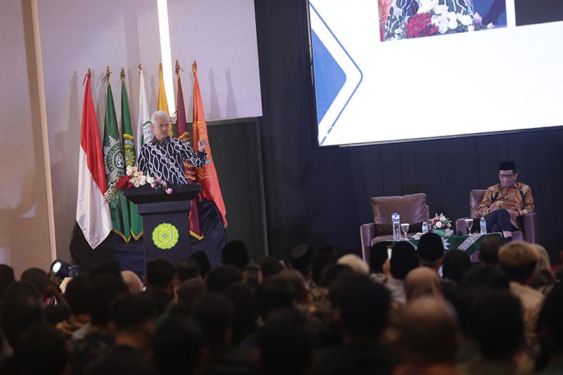 Ganjar-Mahfud MD Dialog dengan Kader Muhammadiyah dan Mahasiswa - Bagian 3