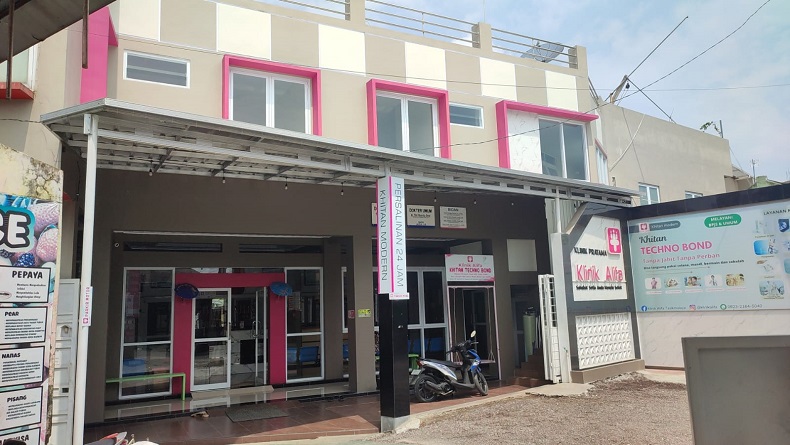title Kasus Bayi di Tasikmalaya Meninggal Usai Dibuat Konten Baby Newborn, Warga: Layanan Klinik Baik Kasus Bayi di Tasikmalaya Meninggal Usai Dibuat Konten Baby Newborn, Warga: Layanan Klinik Baik