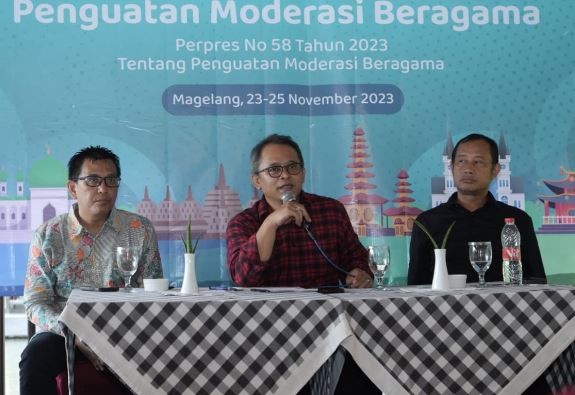 Kemenag Terbitkan SE Rumah Ibadah, Stafsus: Menag Sangat Perhatian terhadap Umat Beragama