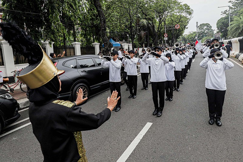 Antusiasme Pendukung Ganjar-Mahfud MD Pawai Deklarasi Kampanye Damai - Bagian 5