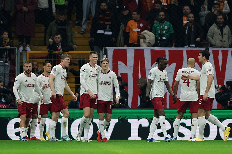 Selebrasi Terlalu Dini, Manchester United Gagal Menang di Kandang Galatasaray - Bagian 3