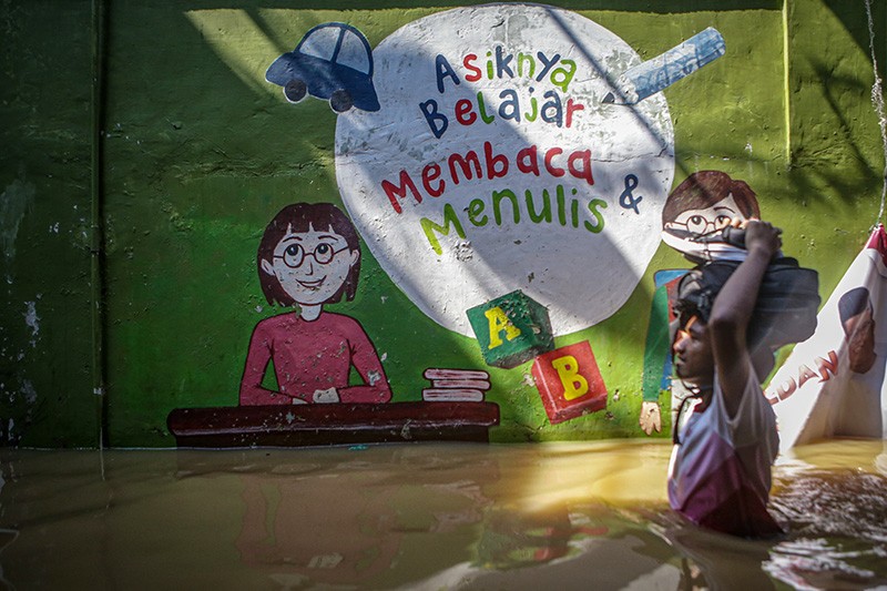 57 RT Wilayah Jakarta Terendam Banjir - Bagian 2