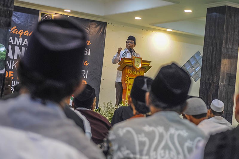 Ulama se-Banten Dengarkan Ceramah Kebangsaan oleh Mahfud MD - Bagian 2