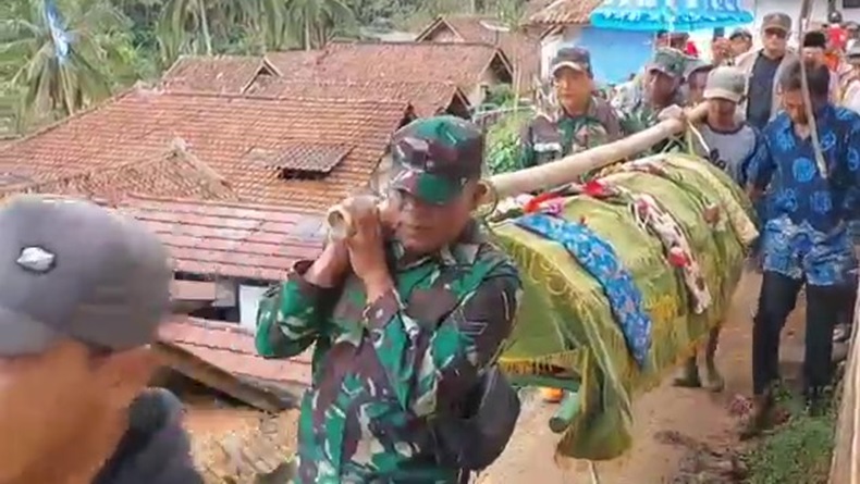 Innalillahi, Nenek dan Balita Tewas Tertimbun Longsor di Cikujang Girang Ciamis