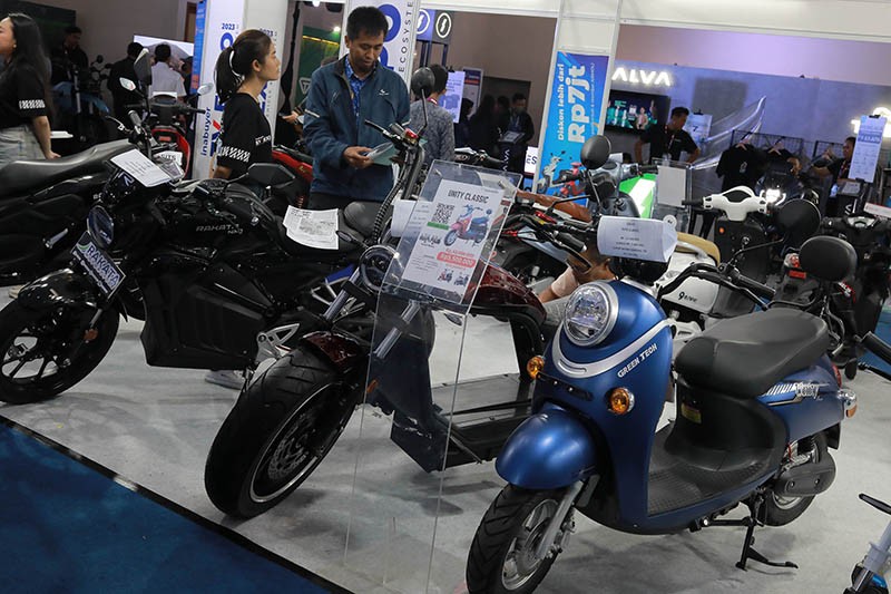 Target Ambisius, 13 Juta Motor Listrik Beredar di Indonesia Tahun 2030 - Bagian 3
