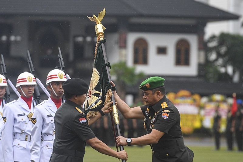 Jenderal Maruli Simanjuntak Terima Jabatan KSAD dari Jenderal Agus Subiyanto - Bagian 2