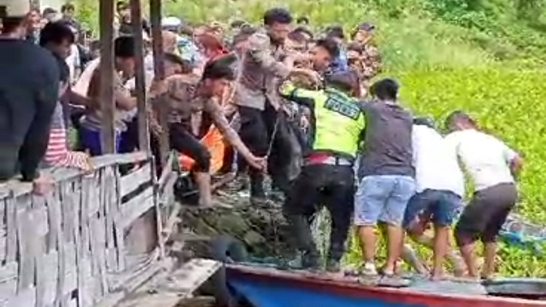 1 Korban Banjir Bandang dan Longsor Humbahas Ditemukan Tewas di Perairan Danau Toba