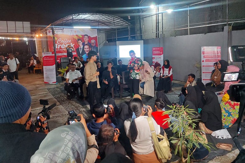Kampanye bersama Alam Ganjar di Makassar, Sandiaga Uno Berikan Tips Sukses untuk Generasi Muda - Bagian 2