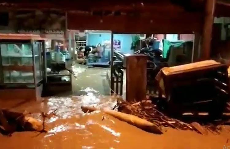 Banjir Rendam Pasaman, 6 Rumah Warga Rusak dan 181 Jiwa Mengungsi