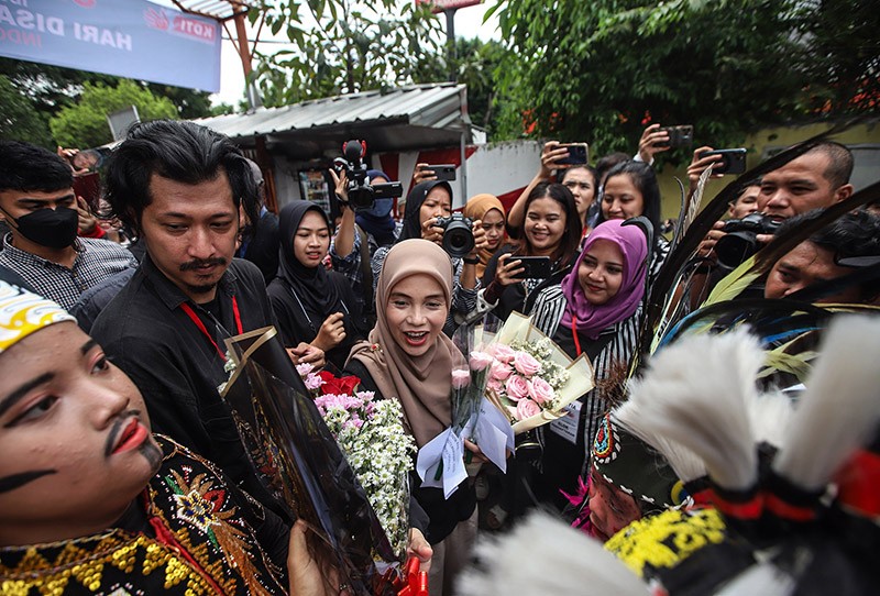 Momen Bahagia Anak-Anak Disabilitas bersama Siti Atikoh di Bumi Pospera Jatinegara - Bagian 6