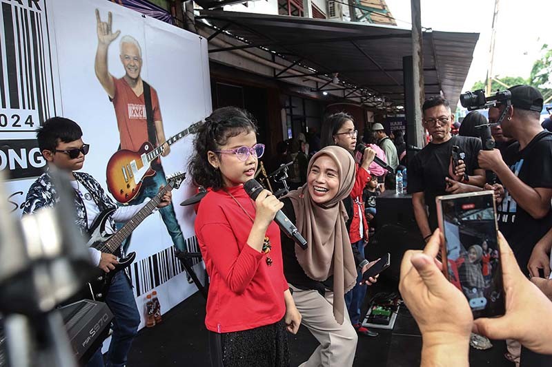 Momen Bahagia Anak-Anak Disabilitas bersama Siti Atikoh di Bumi Pospera Jatinegara - Bagian 3