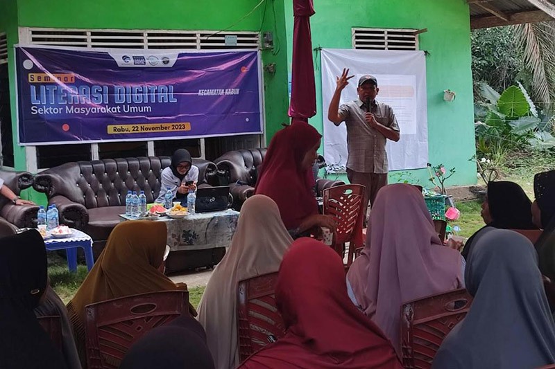 Hadapi Digitalisasi, Masyarakat Rokan Hulu Harus Makin Cakap Manfaatkan Teknologi Informasi - Bagian 1