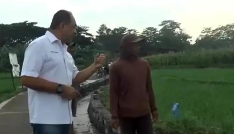 Bagikan 50 Ton Pupuk di Semarang, Ini Harapan Caleg Perindo Syafil Nasution ke Petani 