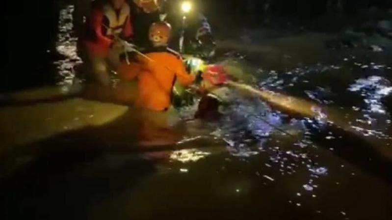 Tragis, 3 Bocah SD Tewas Tenggelam Saat Mandi Di Sungai Curug Bedug ...