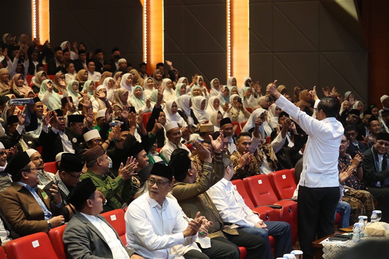 Mahfud MD Janji Makmurkan Pesantren jika Terpilih jadi Wakil Presiden 2024 - Bagian 3