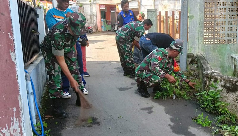 Laksanakan Arahan KSAD, Kodim 0606/Kota Bogor Bersihkan Sampah Cegah Bencana Alam - Bagian 3