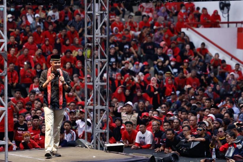 Ganjar Pranowo Ingatkan Perkuat Konsolidasi Akar Rumput - Bagian 2
