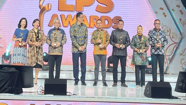 title Jadi Lembaga Teraktif Literasi Keuangan, Perumda BPR Purwakarta Genjot Sosialisasi ke Pelosok Desa Jadi Lembaga Teraktif Literasi Keuangan, Perumda BPR Purwakarta Genjot Sosialisasi ke Pelosok Desa