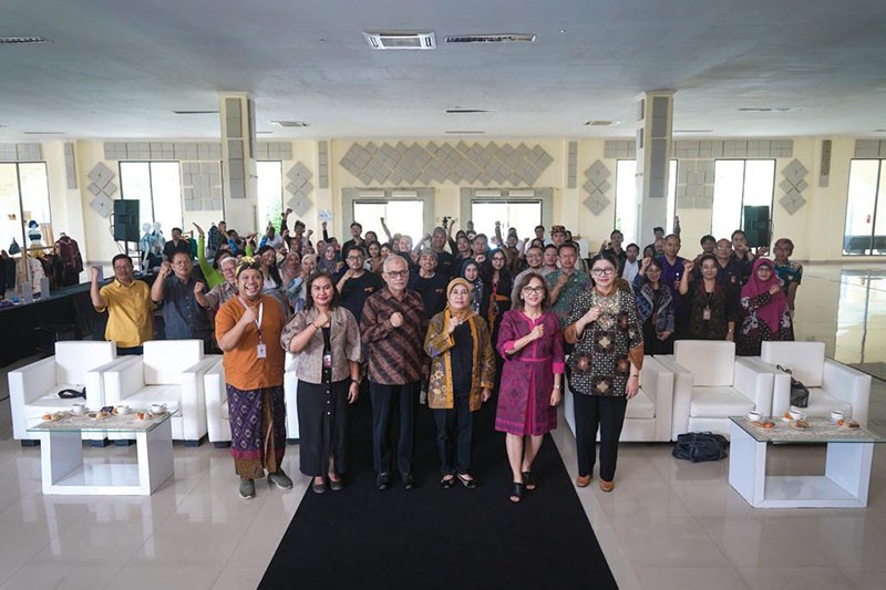 Pemerintah Dorong Kualitas Industri Kreatif Fashion dan Kriya - Bagian 4