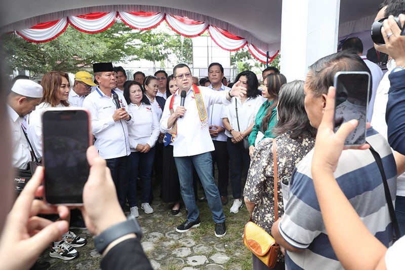 HT Menyapa Masyarakat Kalteng di Bazar Sembako Murah dan Pemeriksaan Kesehatan Gratis Partai Perindo - Bagian 3