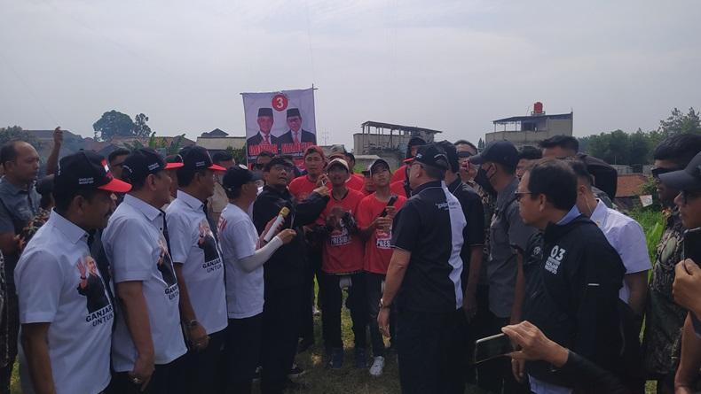 1.000 Layangan Diterbangkan di Langit KBB, Mahfud MD: Ini Kesenangan Rakyat