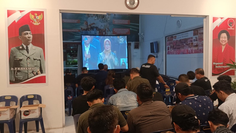 Antusiasme Anak Muda Sumut saat Nonton Debat Capres Bareng TPD Ganjar-Mahfud