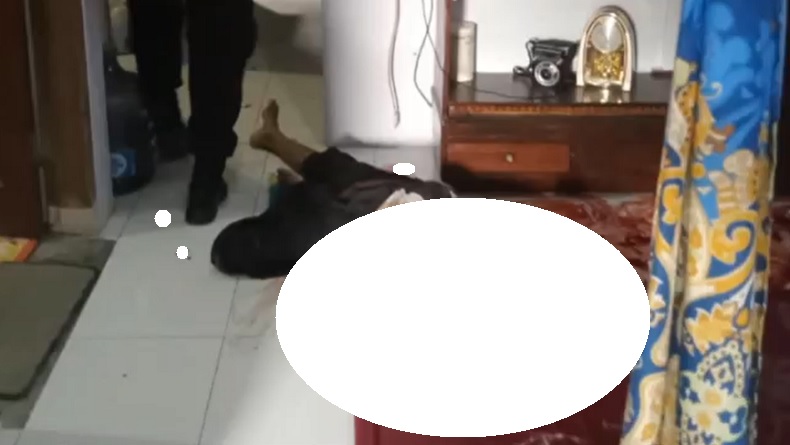 Dukun Ditemukan Tewas Bersimbah Darah di Jember, Polisi Olah TKP