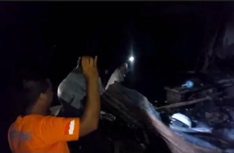 Lupa Matikan Kompor, Warung Kopi di Mojokerto Ludes Terbakar