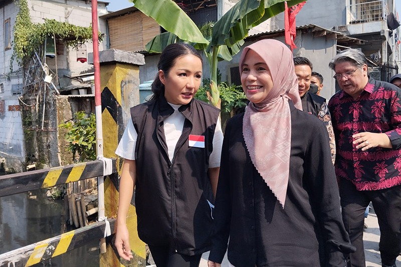 Siti Atikoh Temui Warga Cengkareng untuk Dukung Program Ibu Sehat Keluarga Sehat  - Bagian 3