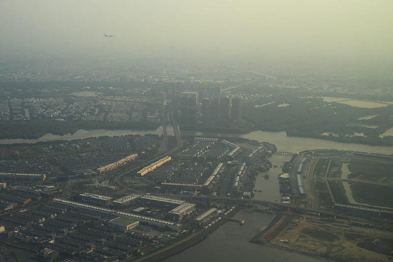 Penampakan Kota Jakarta Diselimuti Polusi Udara, Masuk Kategori Tidak Sehat - Bagian 2