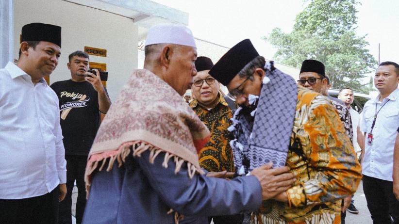 Mahfud MD Punya Trah NU Kuat, Ulama Titipkan Harapan Ini - Bagian 1