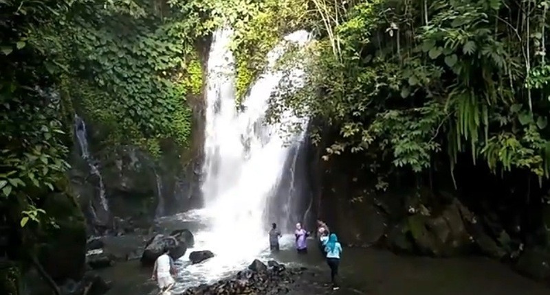 Kampung Unik Di Bengkulu Punya Air Terjun Cantik Lengkap Dengan Kolam ...