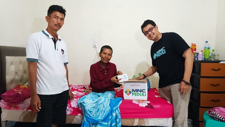 title DPW Perindo Sumut dan MNC Peduli Salurkan Bantuan Obat Pendukung untuk Pasien Kanker Lidah asal Sidikalang DPW Perindo Sumut dan MNC Peduli Salurkan Bantuan Obat Pendukung untuk Pasien Kanker Lidah asal Sidikalang