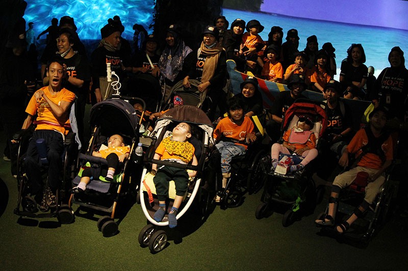 OT Group Ajak Anak Berkebutuhan Khusus Melihat Satwa Akuatik - Bagian 4