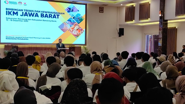 330 Pemuda Bandung-KBB Ikuti Bimbingan Teknis dan Pelatihan IKM Jabar